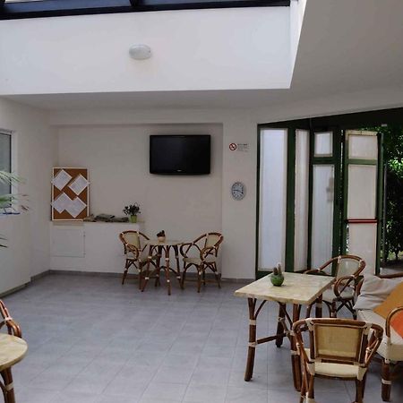 Apartment In Marina Di Massa - Toskana 24103 المظهر الخارجي الصورة